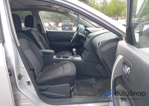 2013 Nissan Rogue Sv z USA, uszkodzony, nr VIN JN8AS5MV5DW133085